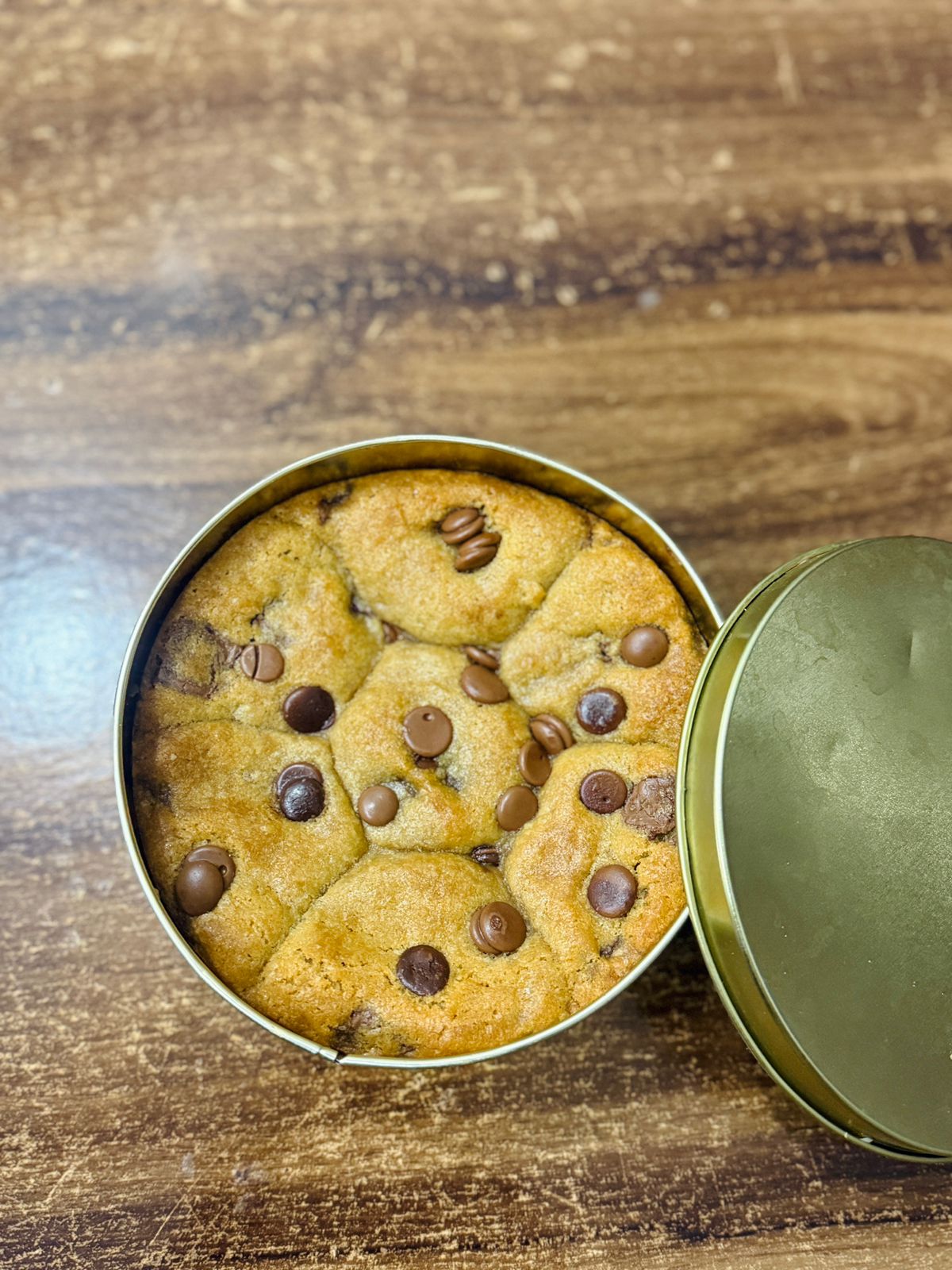 Viral Cookie Tin