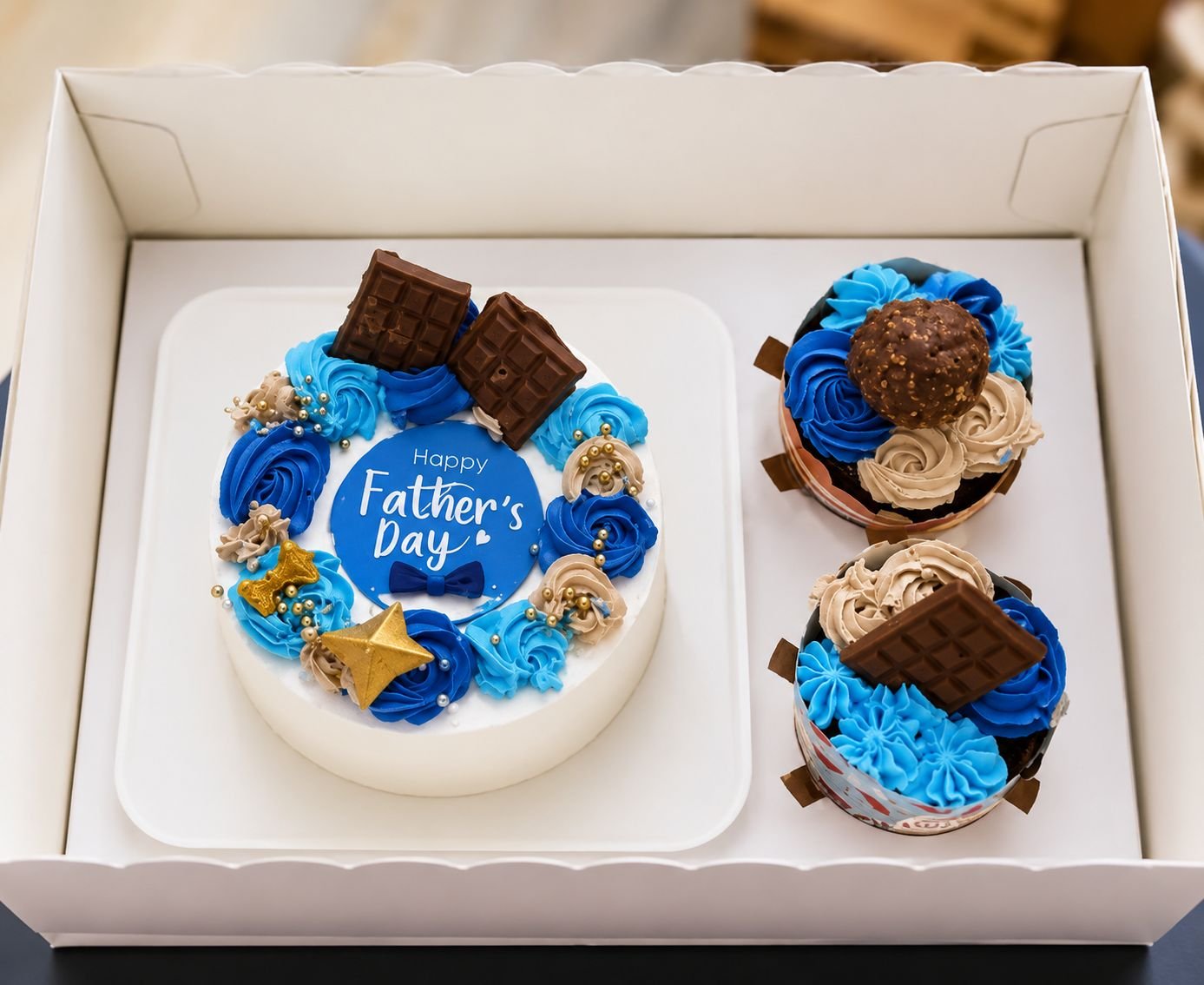 BENTO CAKE +CUPCAKE ( OPTION 2)