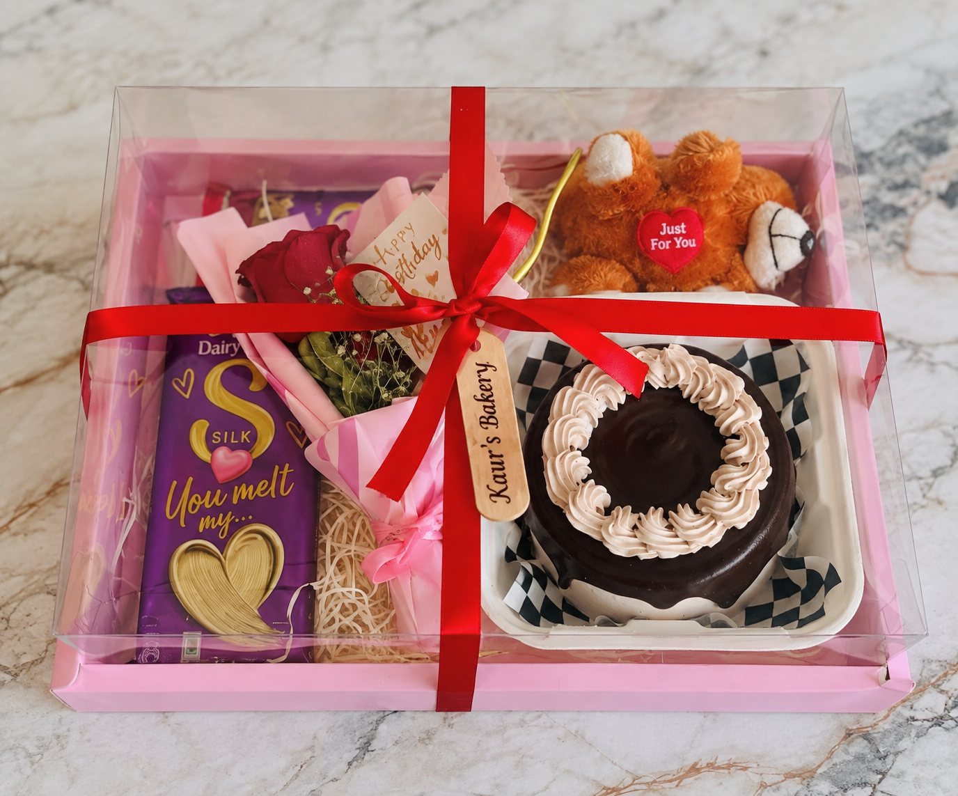 Cute love cake hamper